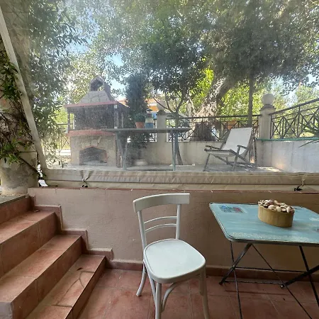 Blue Seashell - Comfortable Maisonette Just 30m From The In Niki شقة