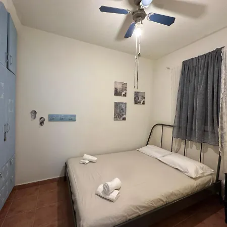 Blue Seashell - Comfortable Maisonette Just 30m From The In Niki